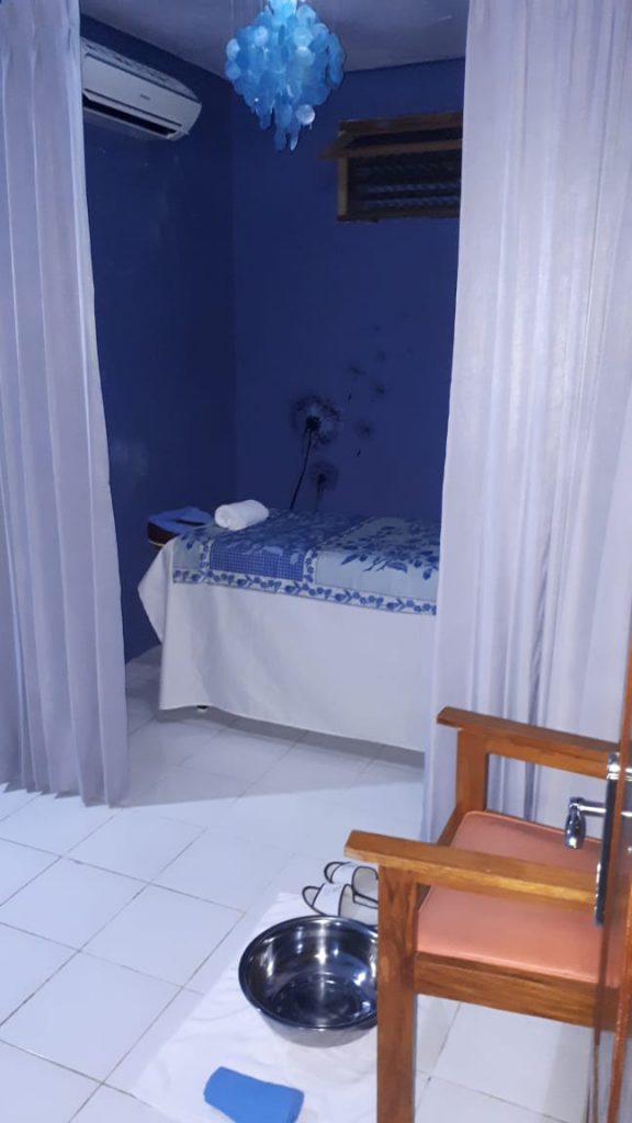 Massages Critterjunkies Ambon